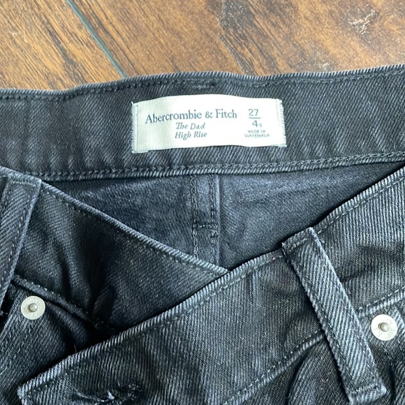Women’s Abercrombie & Fitch High Rise Dad Jean - Picture 3 of 8